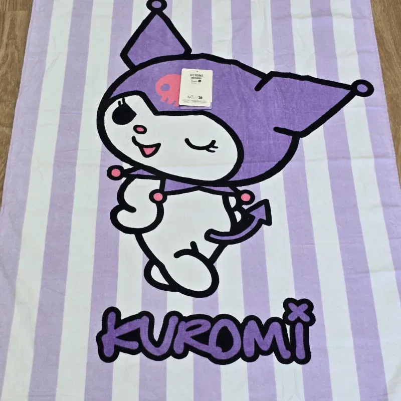 Toalla morada de Kuromi