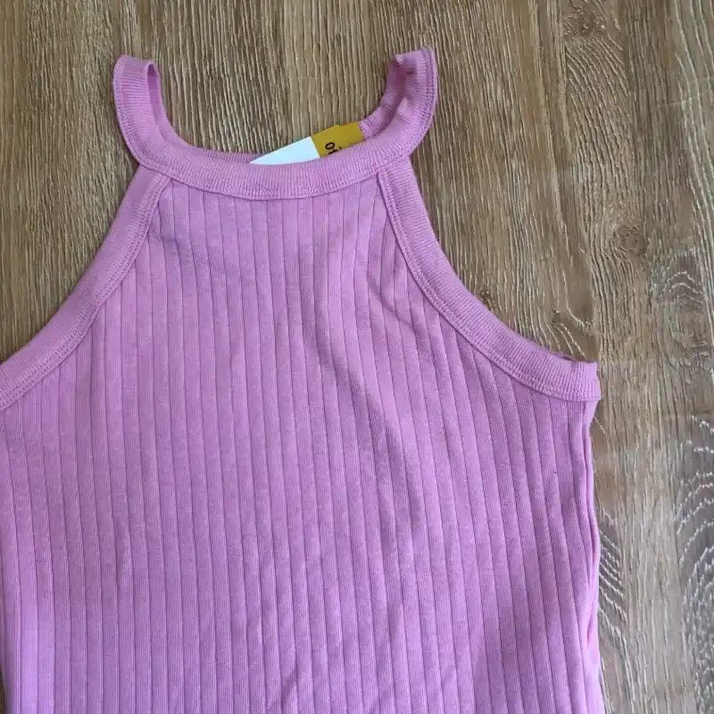 Top color rosado 