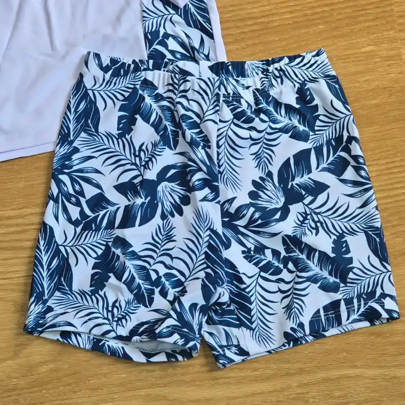 Traje Baño dos Piezas color blanco y azul