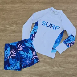 Traje de baño azul de mangas largas