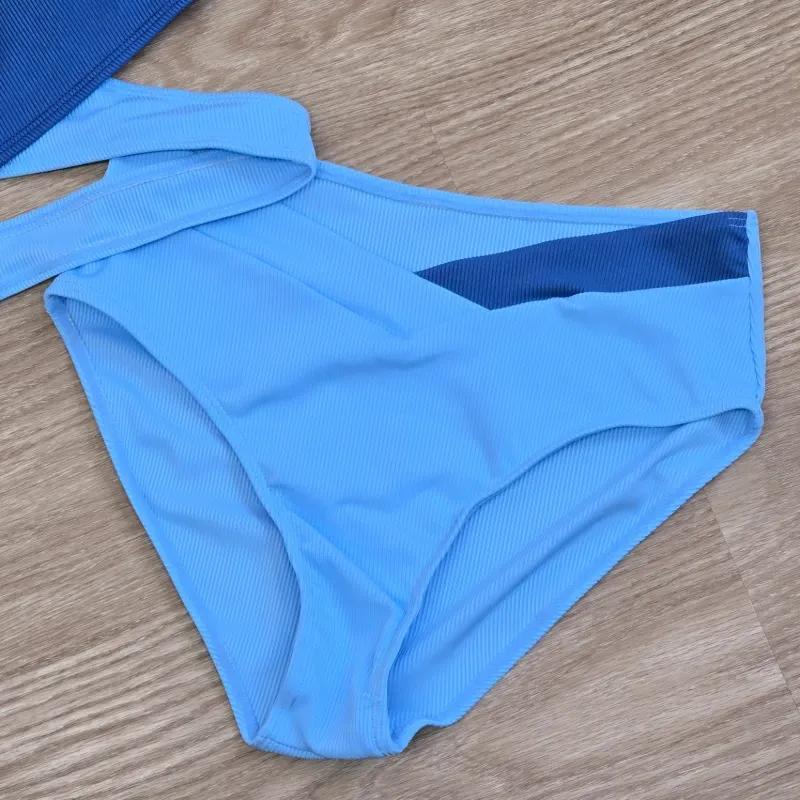 Traje de Baño color azul