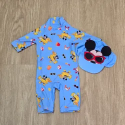 Traje de Baño con Gorra de Mickey Mouse