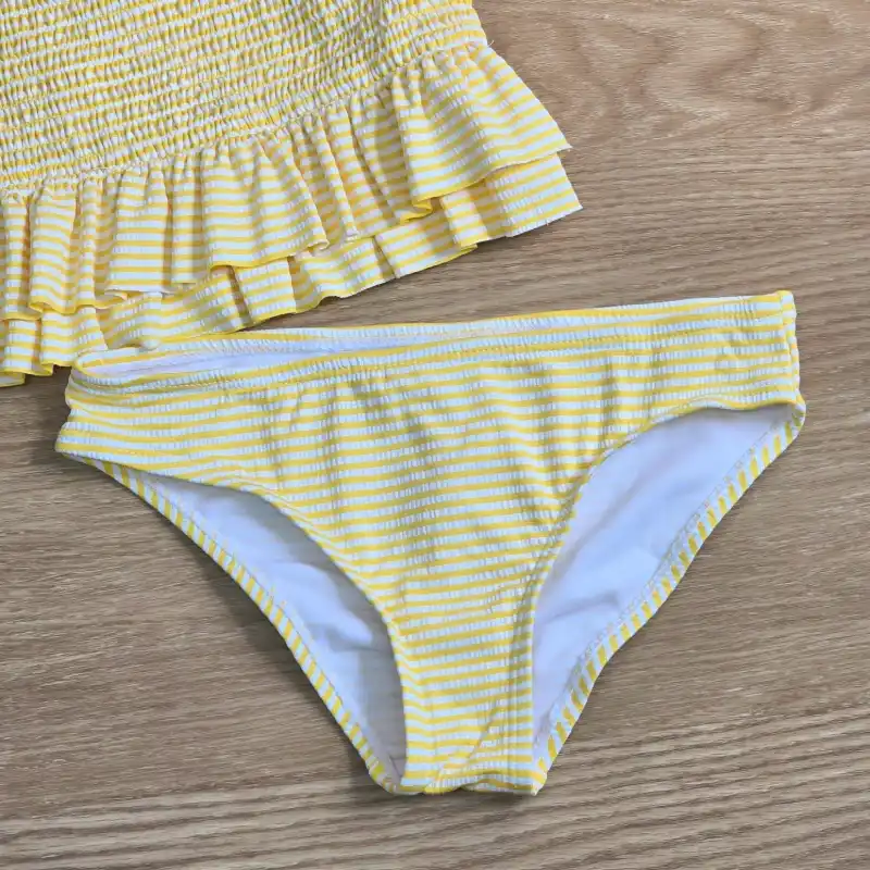 Traje de baño de 2 piezas Fruncido color amarillo