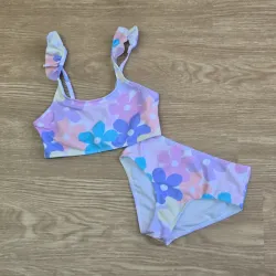 Traje de baño de 3 piezas de flores moradas y rosa