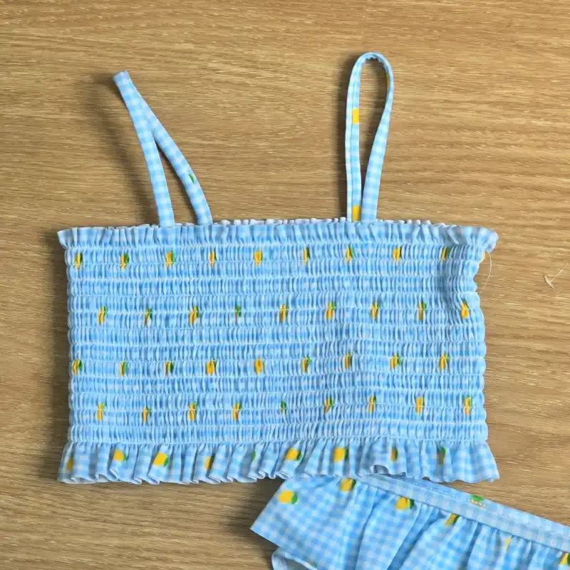 Traje de Baño de Bikini color azul con cuadros y limones