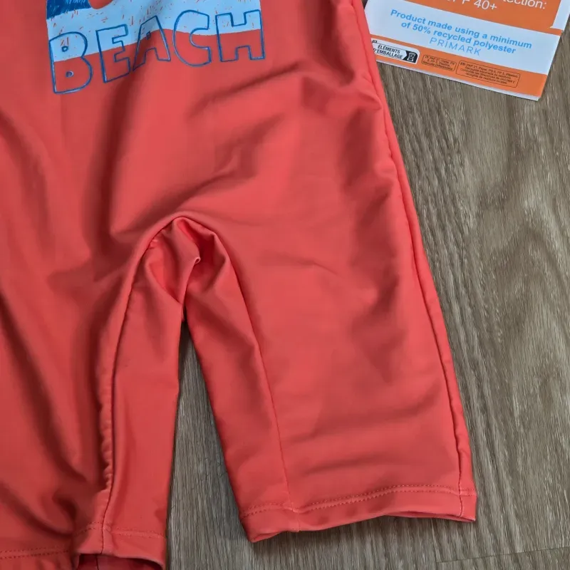 Traje de baño enterizo color naranja Beach