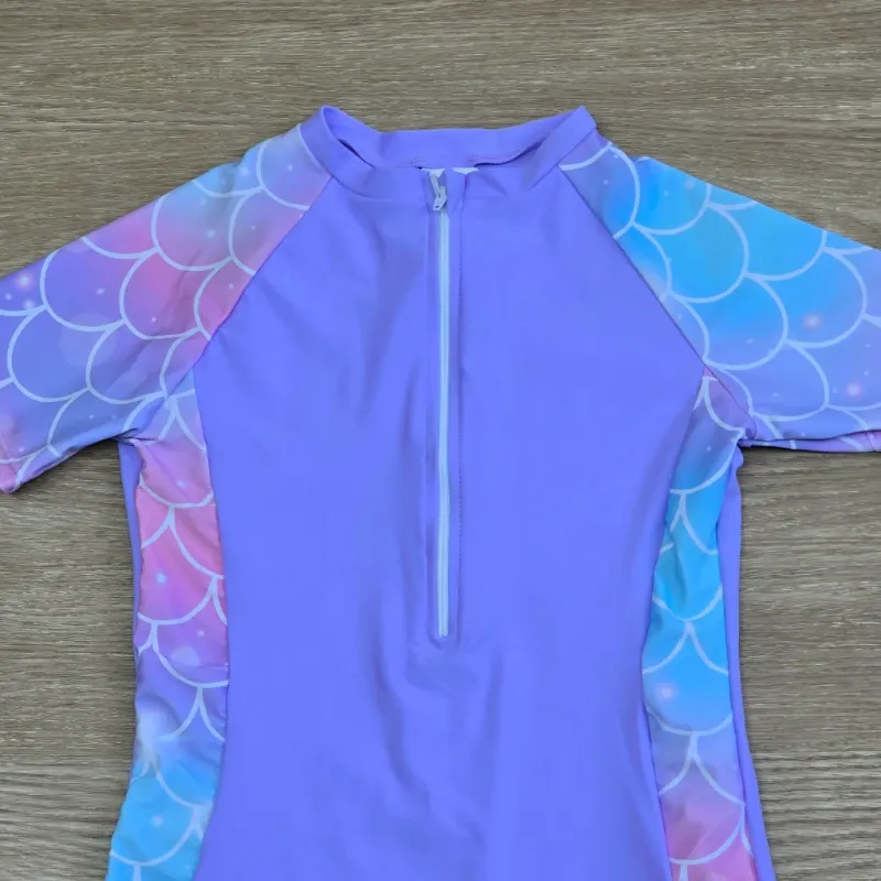 Traje de baño enterizo de short color morado