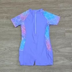 Traje de baño enterizo de short color morado