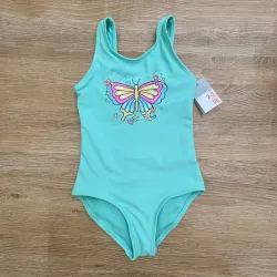 Trusa color verde con mariposa 