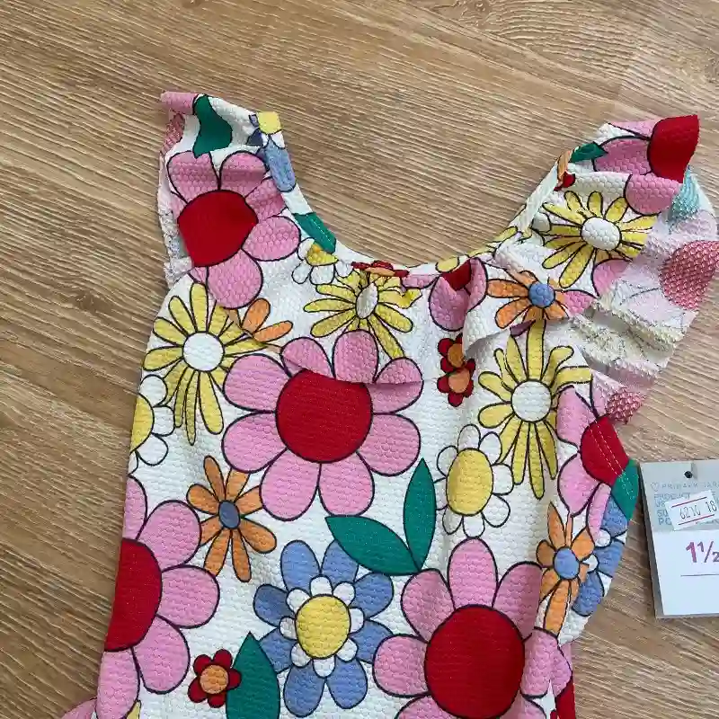 Trusa con flores de colores 