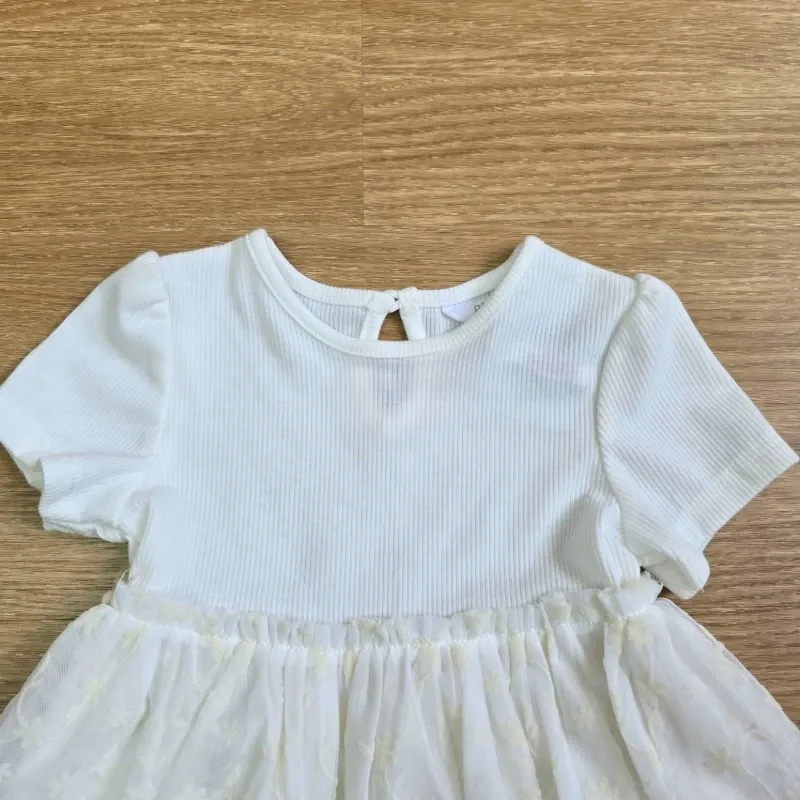 Vestido blanco de tul