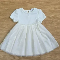 Vestido blanco de tul