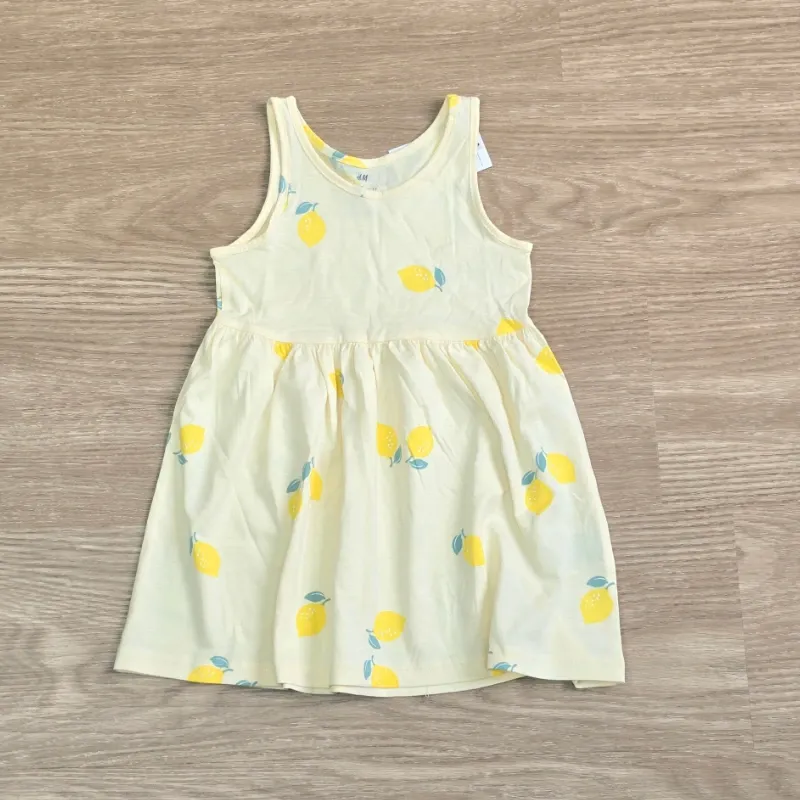Vestido color amarillo con Limones