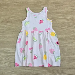 Vestido color rosa con Frutas