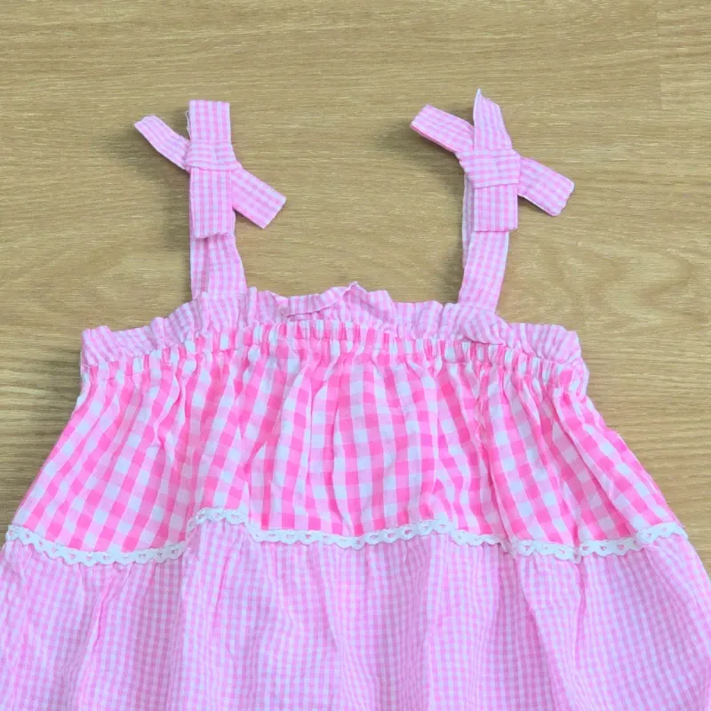 Vestido color rosado con lazo