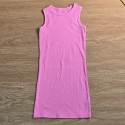 Vestido color rosado de Canalé
