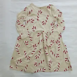 Vestido con bastones de caramelo