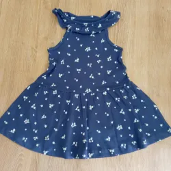 Vestido con flores color azul oscuro 
