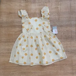 Vestido con flores 