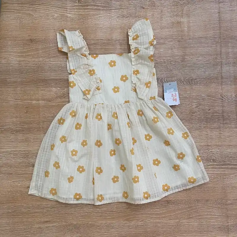 Vestido con flores 