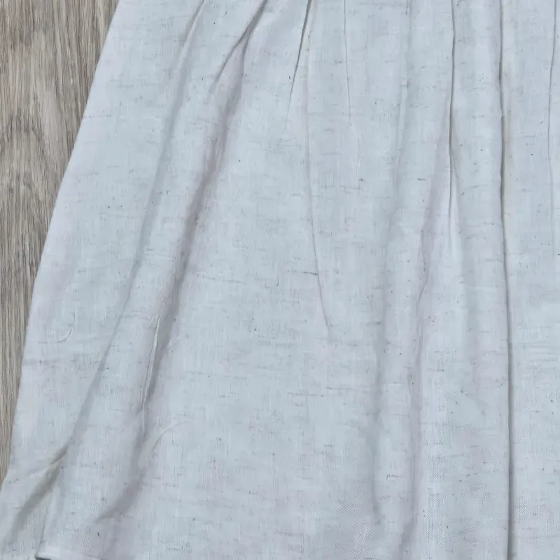 Vestido de Hilo con vuelos y flores azules