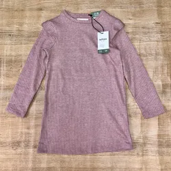 Vestido de mangas largas color violeta