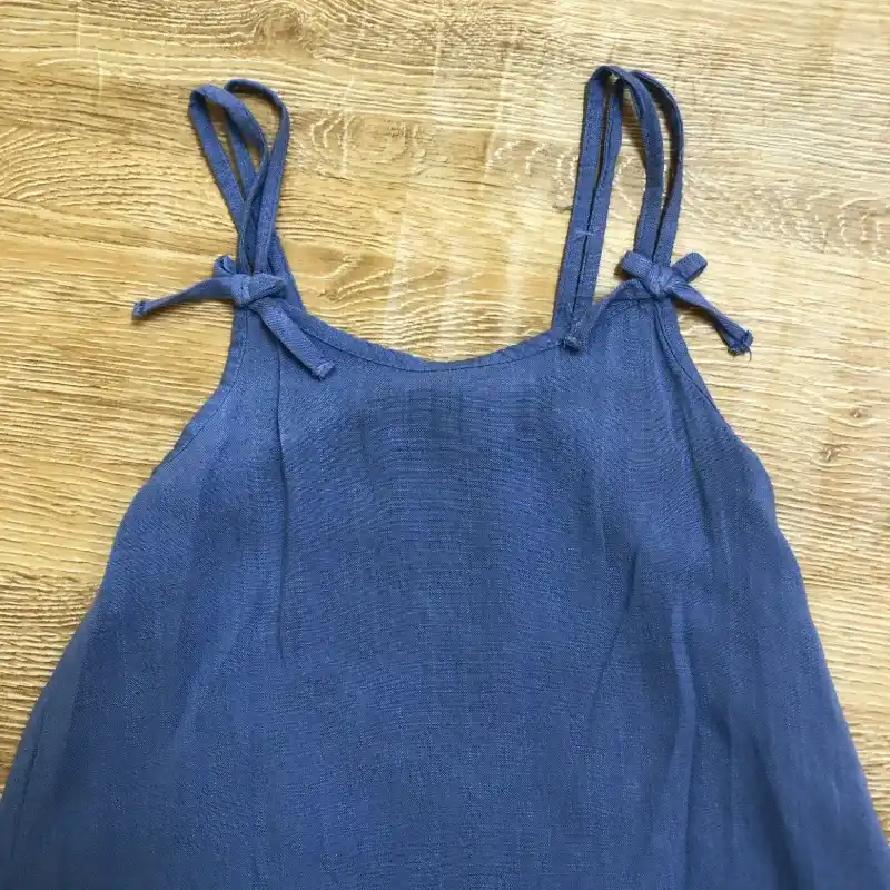 Vestido de tirantes color azul 