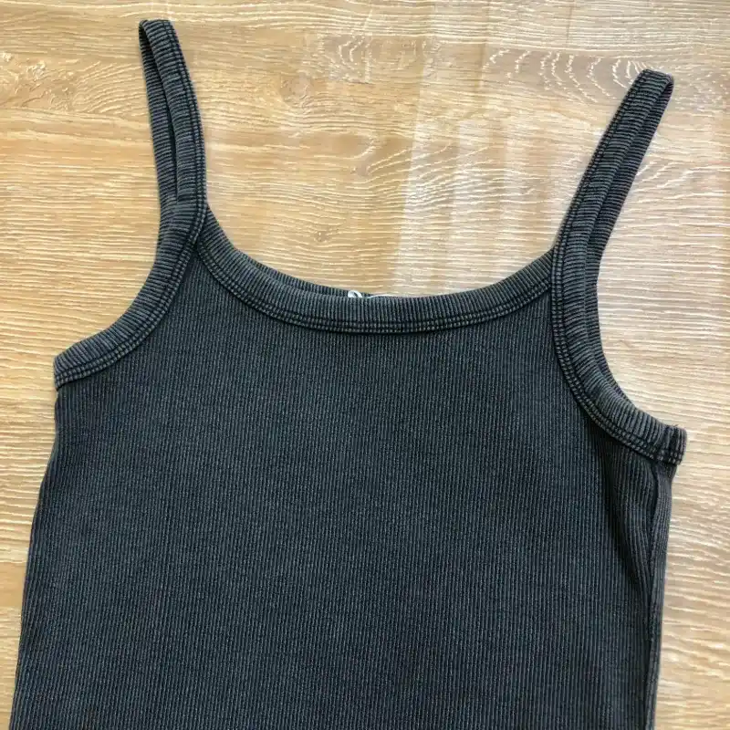 Vestido de tirantes color negro