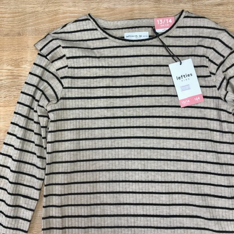 Vestido rayado de mangas largas 