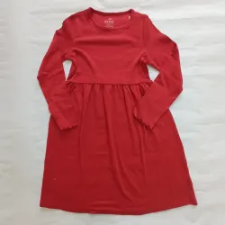 Vestido rojo de mangas largas 
