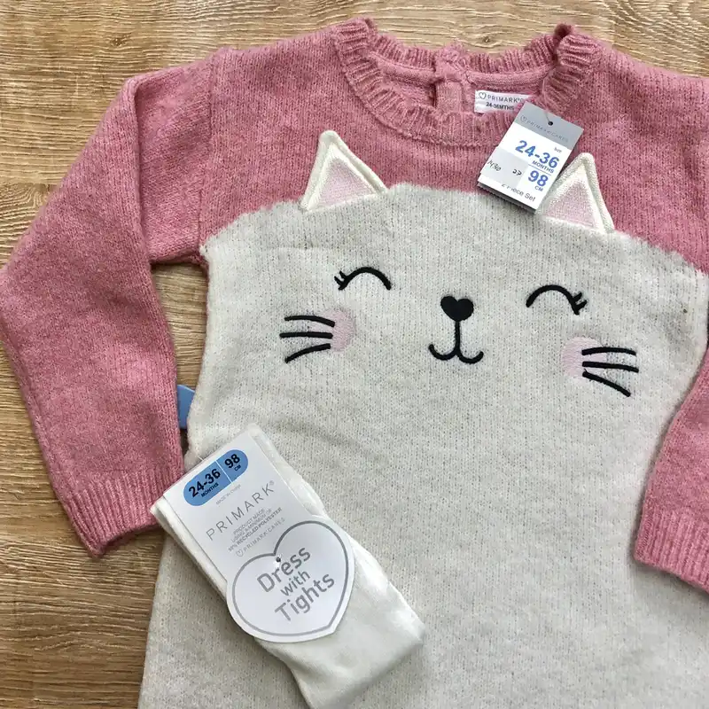 Vestido tejido con gatico 