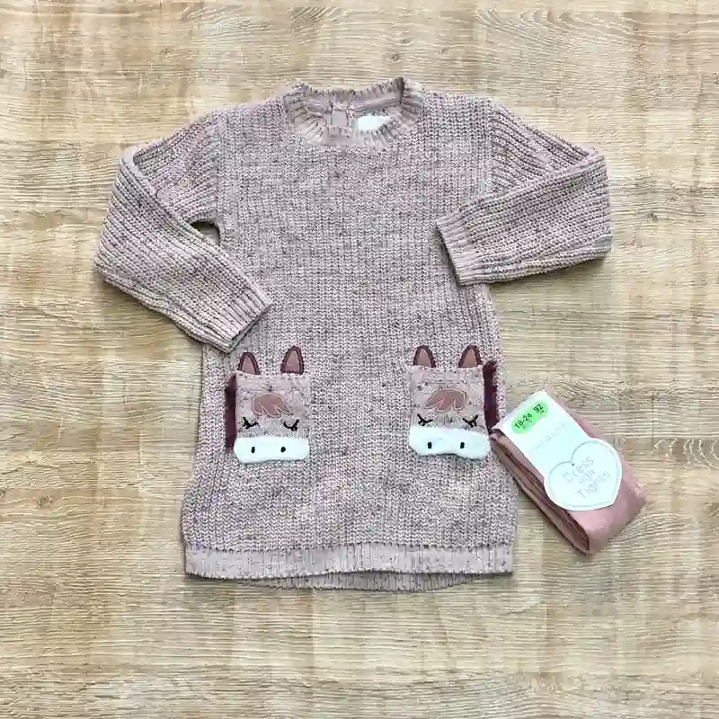 Vestido tejido con unicornio 