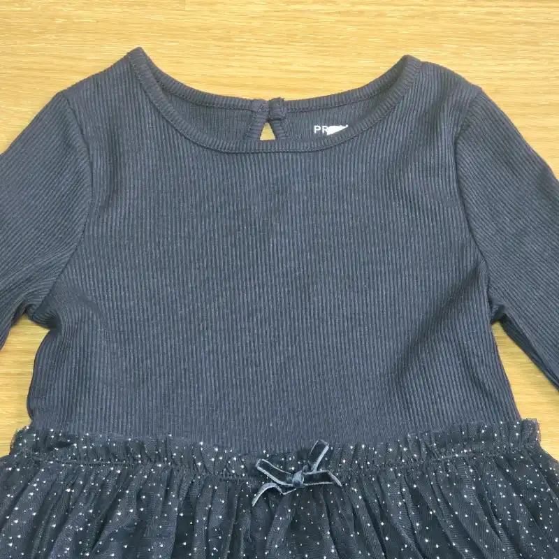 Vestido Tull azul prusio c/ brillos
