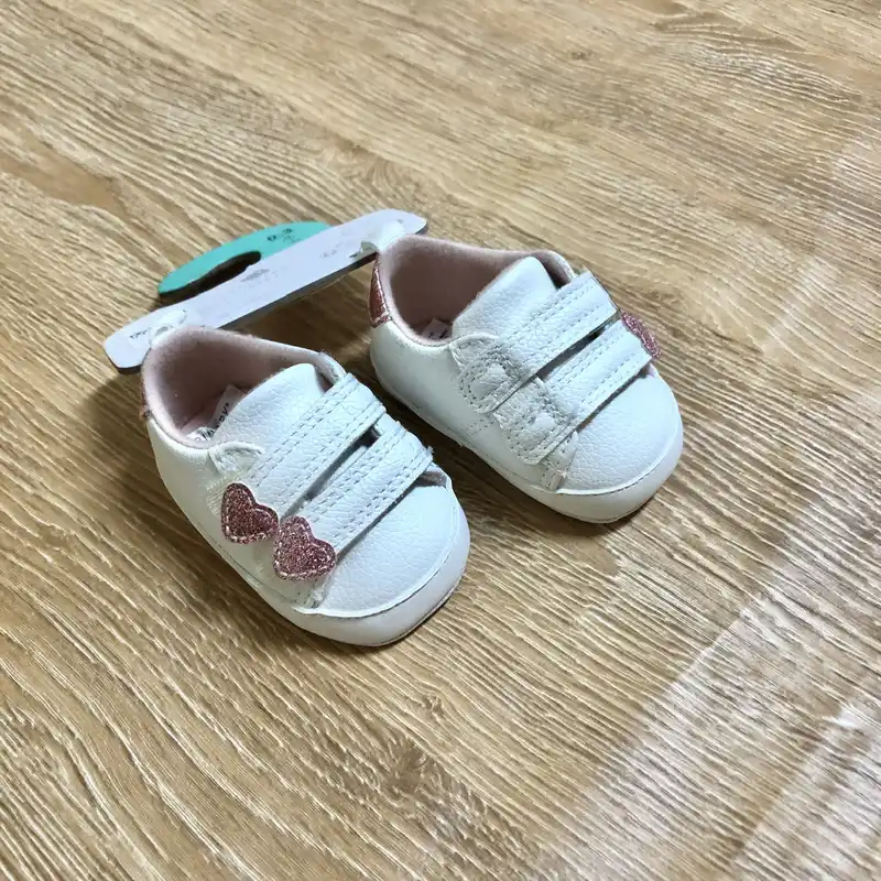 Zapatos con corazones 