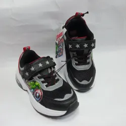Zapatos de los Avengers color negro 