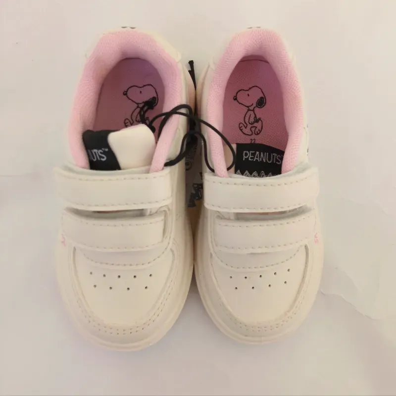 Zapatos de Snoopy 