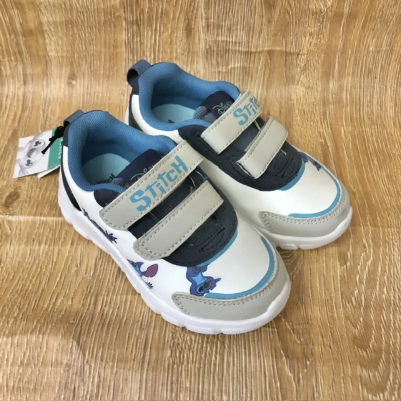Zapatos de Stitch color blanco y azul 