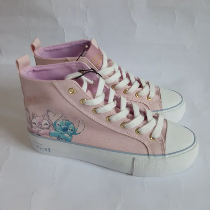 Zapatos tipo converse "Stitch y Angel"