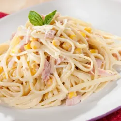 Espaguetis c/ Jamón Visking y Queso Gouda 