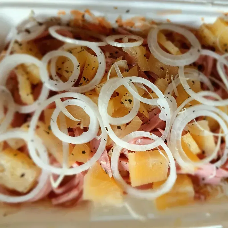 Espaguetis Hawaiano c/ Queso Gouda 