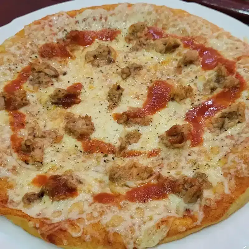 Pizza c/ Atún y Queso Gouda 