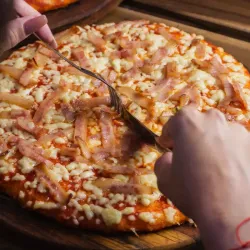 Pizza c/ Bacon y Queso Gouda 