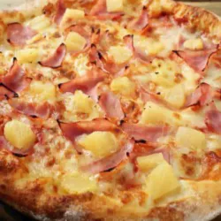 Pizza Hawaiana c/ Queso Gouda 