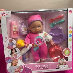 Bebé con accesorios