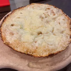 Pizza de cebolla/gouda