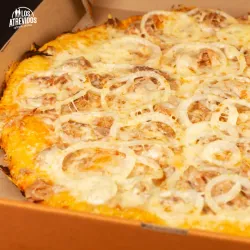 Pizza de Atún con Cebolla