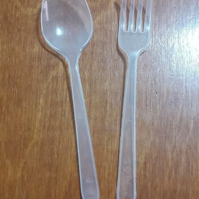 Cucharas pequeñas 