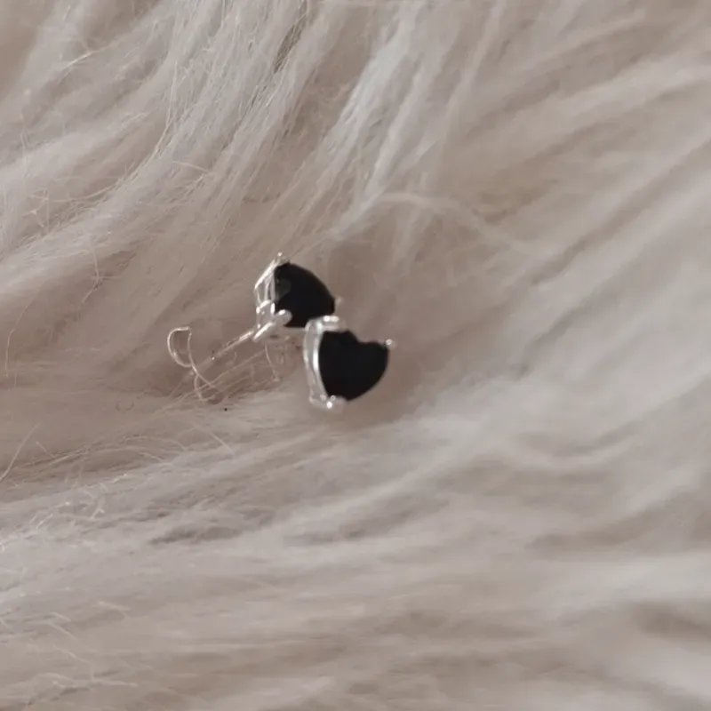 ARETES04