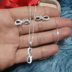 Infinito conj105