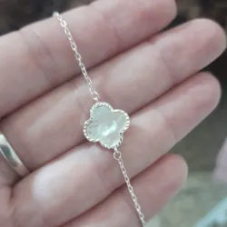 Van cleef nácar MN008